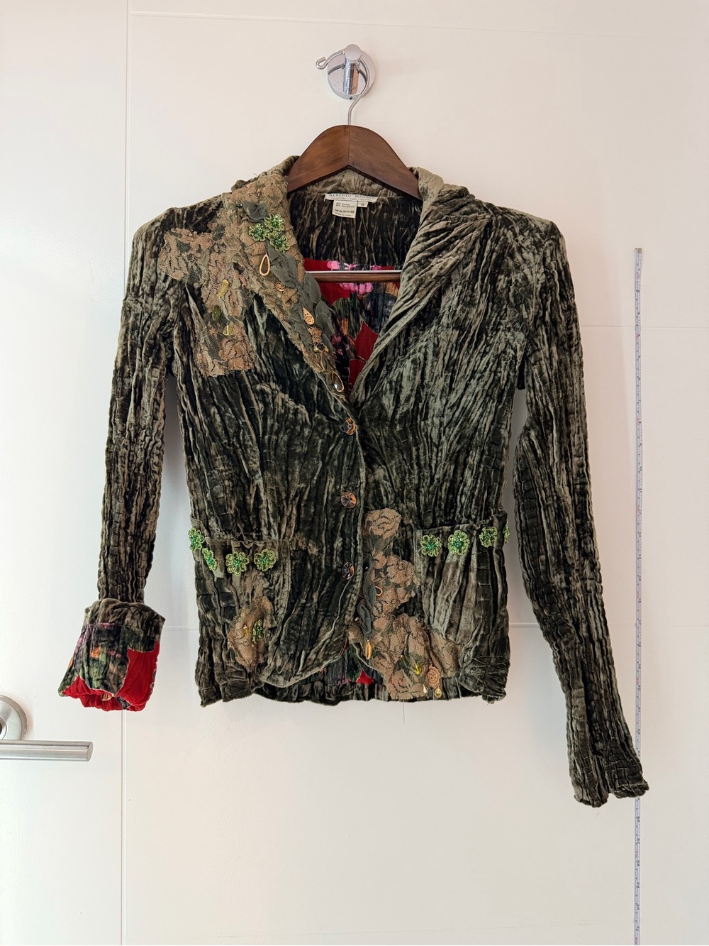 Alberto Makali Olive Green Crinkle Crushed Velvet Embroidery Embellished Blazer - Picture 1 of 16